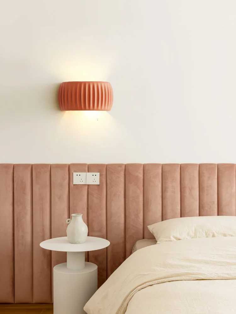 French European Wall Lamp Resin Bedroom Bedside Lamp Corridor Lamp Balcony Living Room Dining Room Simple Modern Wall Lamp M251126
