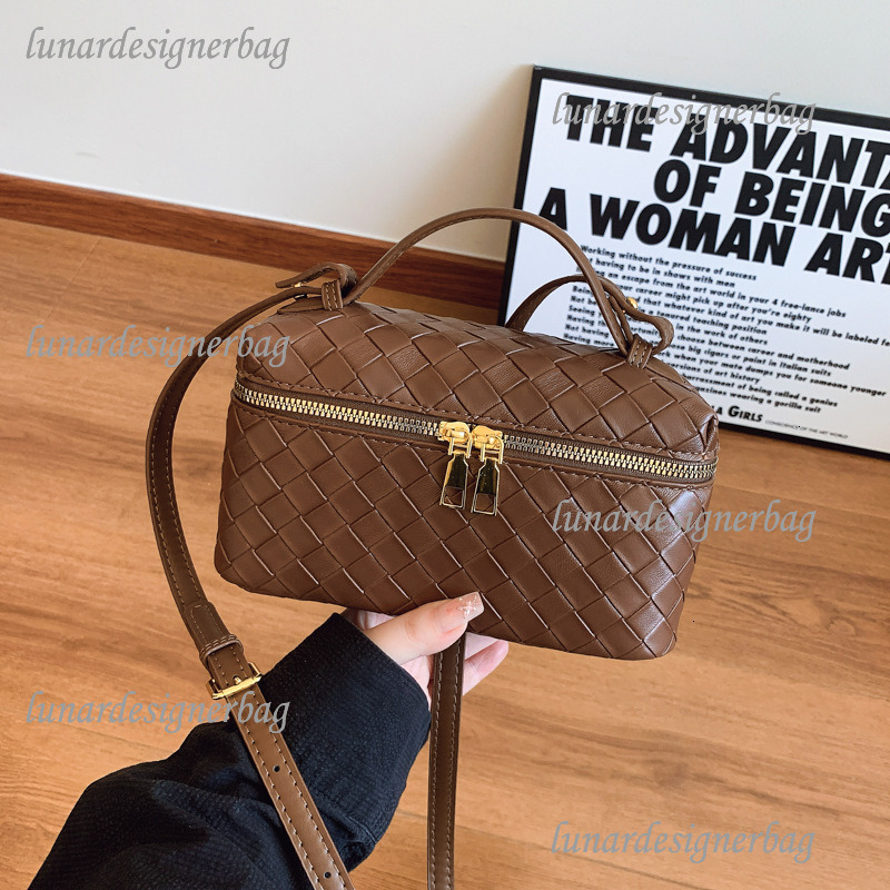 Luxury Brand Designer Bag 2025 New Diamond Box Bag Woven High-End Feel Single Shoulder Crossbody Bag