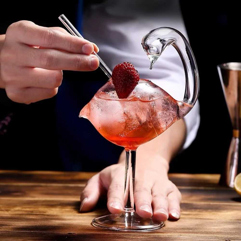 Creative Cocktail Glass Cup Height Crystal Champagne Glass Wine Glass Goblet 3D Rose Valentine Party Juice Wine Cup Bar Tool C251126