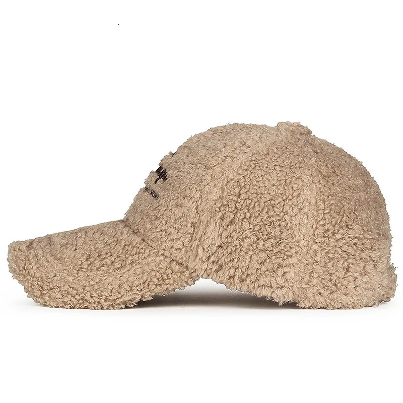 In Winter The Lamb Plush Warm Embroidered Letter Baseball Hat Shows The Face Of The Small ed Cap 251126
