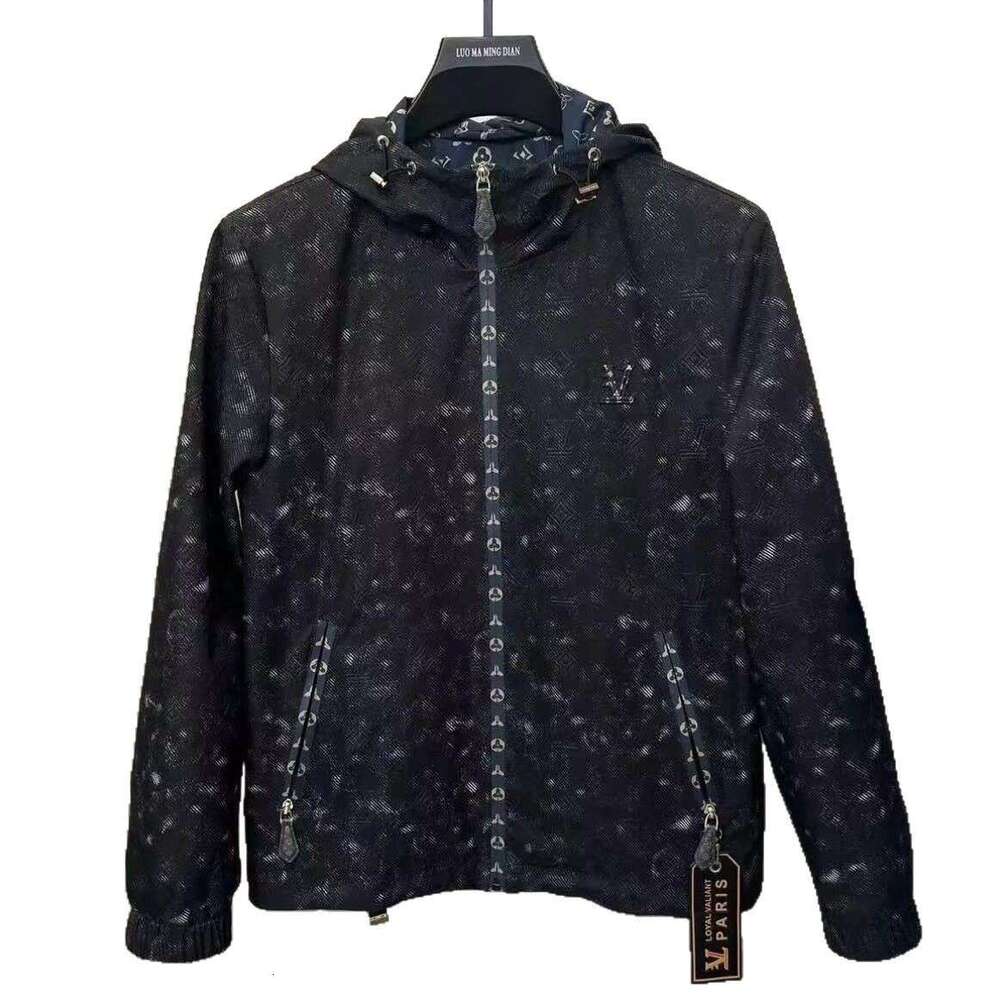2025 Spring And Autumn New High-End Men's Casual Trendy Personality Chest Letter Light Luxury Hooded Jacket