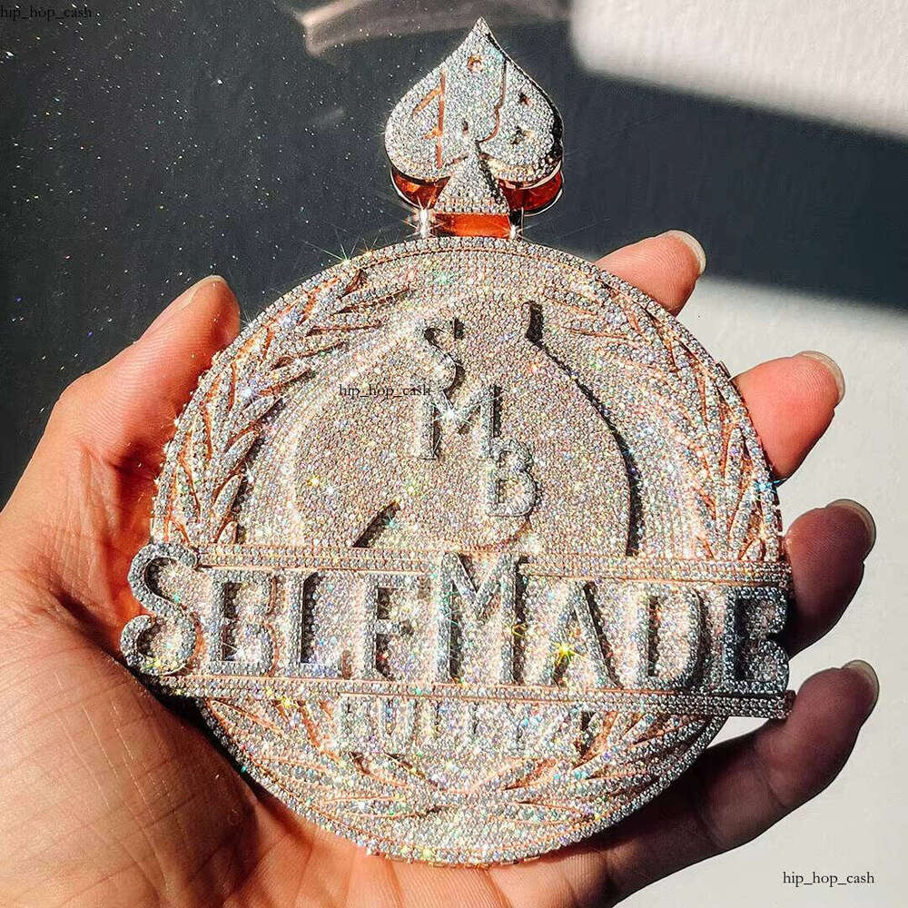 Fine Jewelry Custom Hip Hop 925 Silver Vvs Moissanite Iced Out Name Hand Carved with Rose Gold Plating Pendant