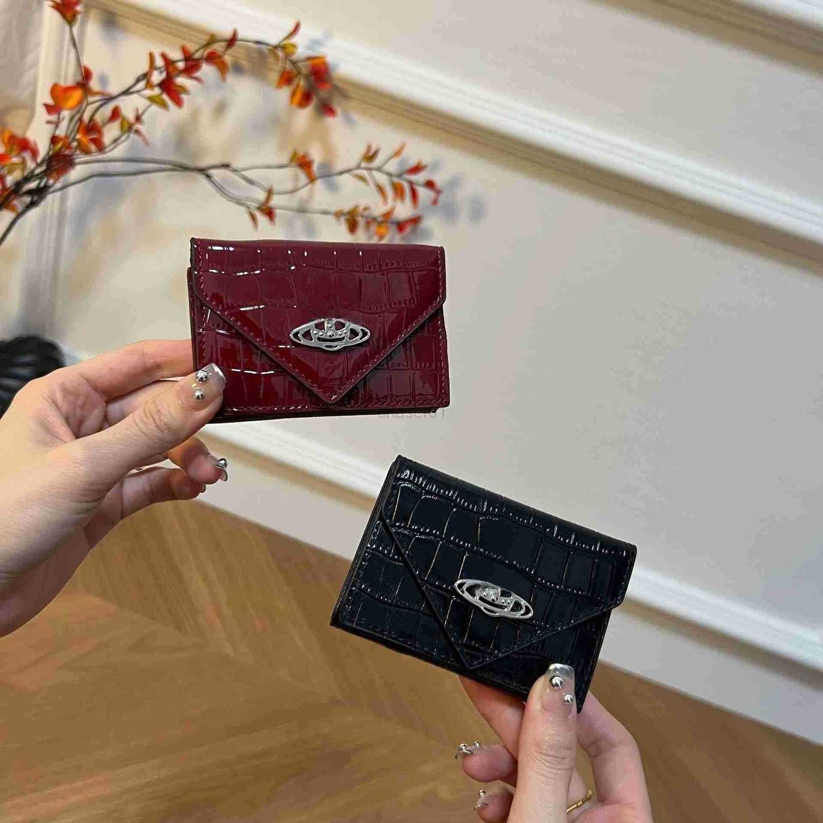 Viviennen West Wood High Quality Wallet Designer Bag Luxury Fashion Card Holder Wallets Large Capacity Leather Business Coin Change Card Pack Dac