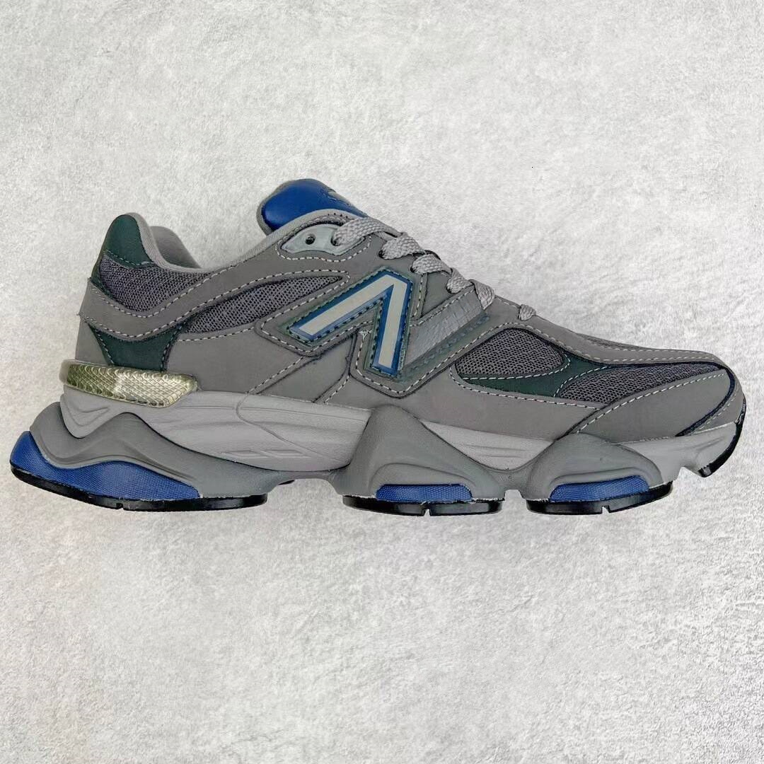 Fashion designer shoes versatile and comfortable for daily use new Christmas height increasing thick soled couple's casual sports shoes