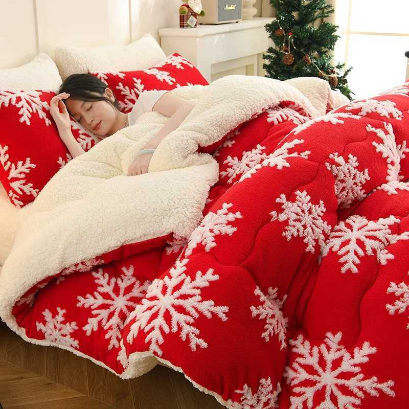 Christmas Christmas Style Thick Winter Blanket for Bed Soft Warm Snowflake Fleece Comforter Double Size Faux Lambswool Sleeping Blankets Y251126