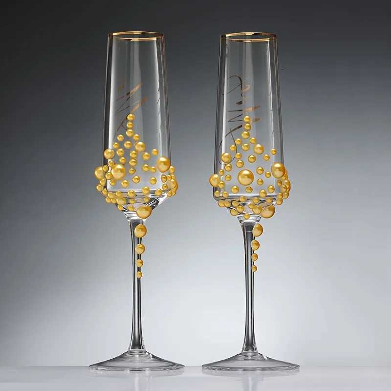 2pcs Elegant Pearl Crystal Champagne Glasses with Cursive Script DesignHandcrafted Clear Glassware for Weddings C251126