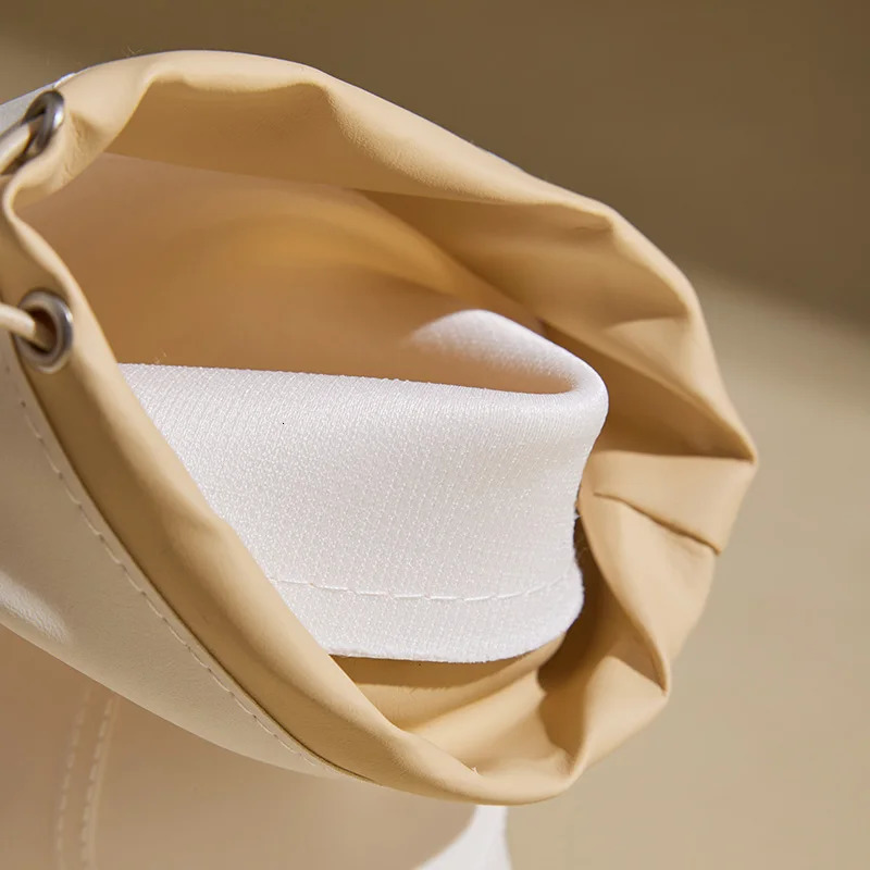 -style Cuffed Stylish and Trendy Rain Boots Waterproof Water Shoes for Adult Women Suitable for Outdoor Use 250425