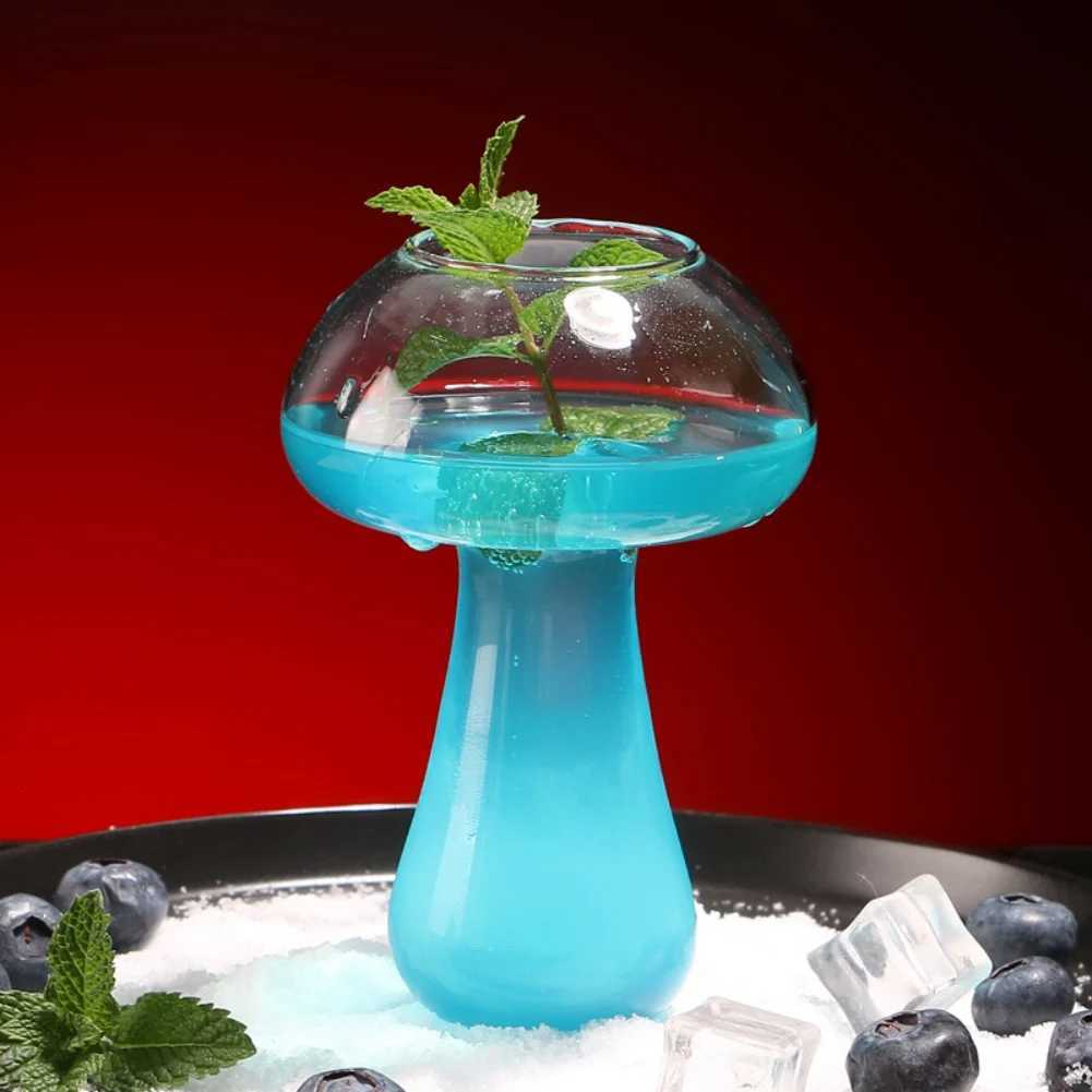 280ml Cute Mushroom Cocktail Glass Cup Clear Wine Glasses Cup Coffee Cups Drinkware Bar KTV Thickened Glass Cup Juice Cup C251126