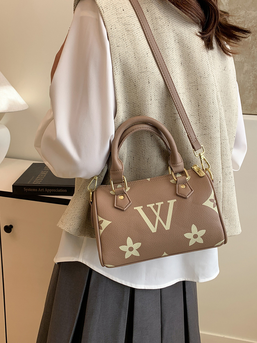 Luxury Retro Monogram Crossbody Bag 2025 New Arrival - Vintage Floral Print Square Handbag for Women, Trendy Versatile Shoulder Bag