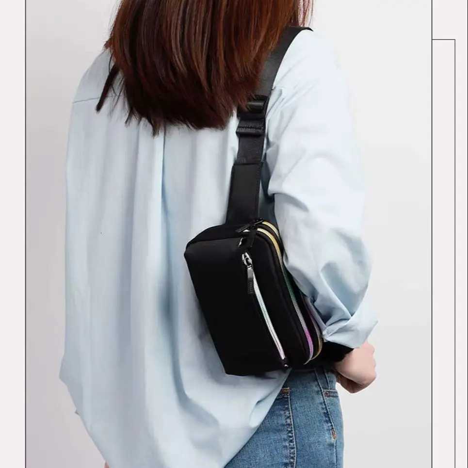 Female Travel Waist Bag Fashion Waist Packs Fanny Pouch Fanny Pack Casual Portable Mini Sports Mobile Phone Bag Shoulder BagT251126