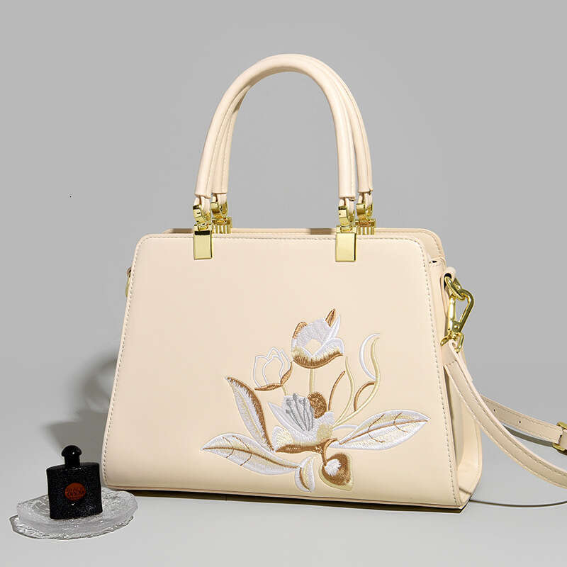 Handbag Chinese Style Embroidered for Women New High-end Luxury Women's Large Capacity Shoulder Elegant Mom Bag 1309