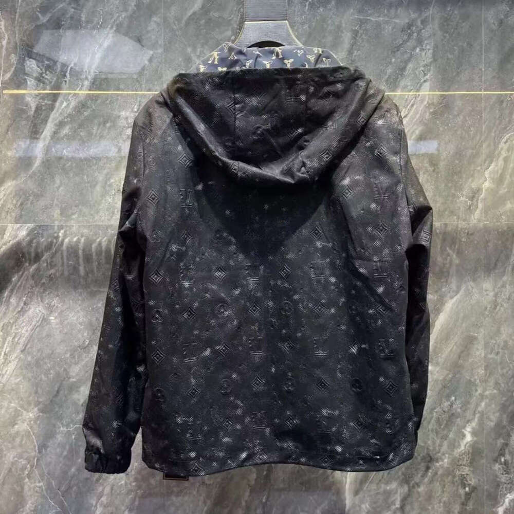 2025 Spring And Autumn New High-End Men's Casual Trendy Personality Chest Letter Light Luxury Hooded Jacket