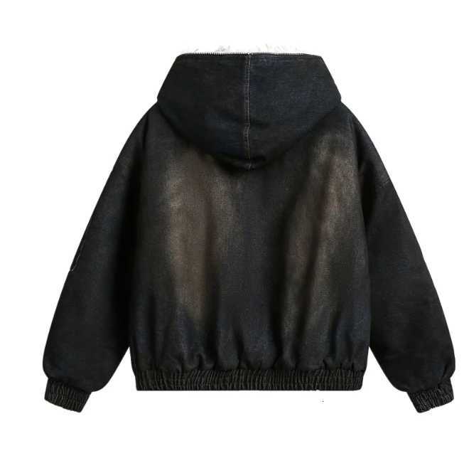 Fashion Streetwear Harajuku Vintage Fur Lined Denim Hooded Jacket Men Women Worn Out Washed Casual Black Zipper Jacket for Winter Warmth Y251125