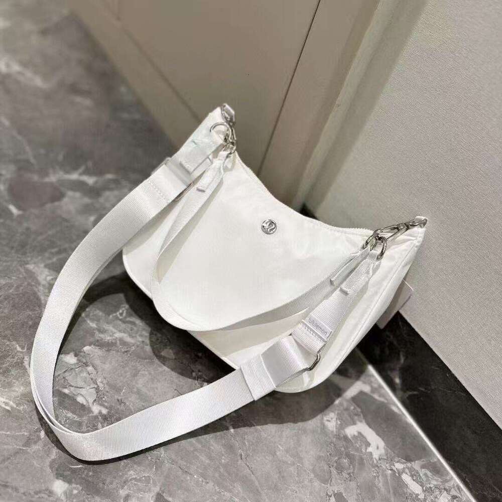 Mini 3L Adjustable Single Shoulder Underarm Crossbody Women's Bag