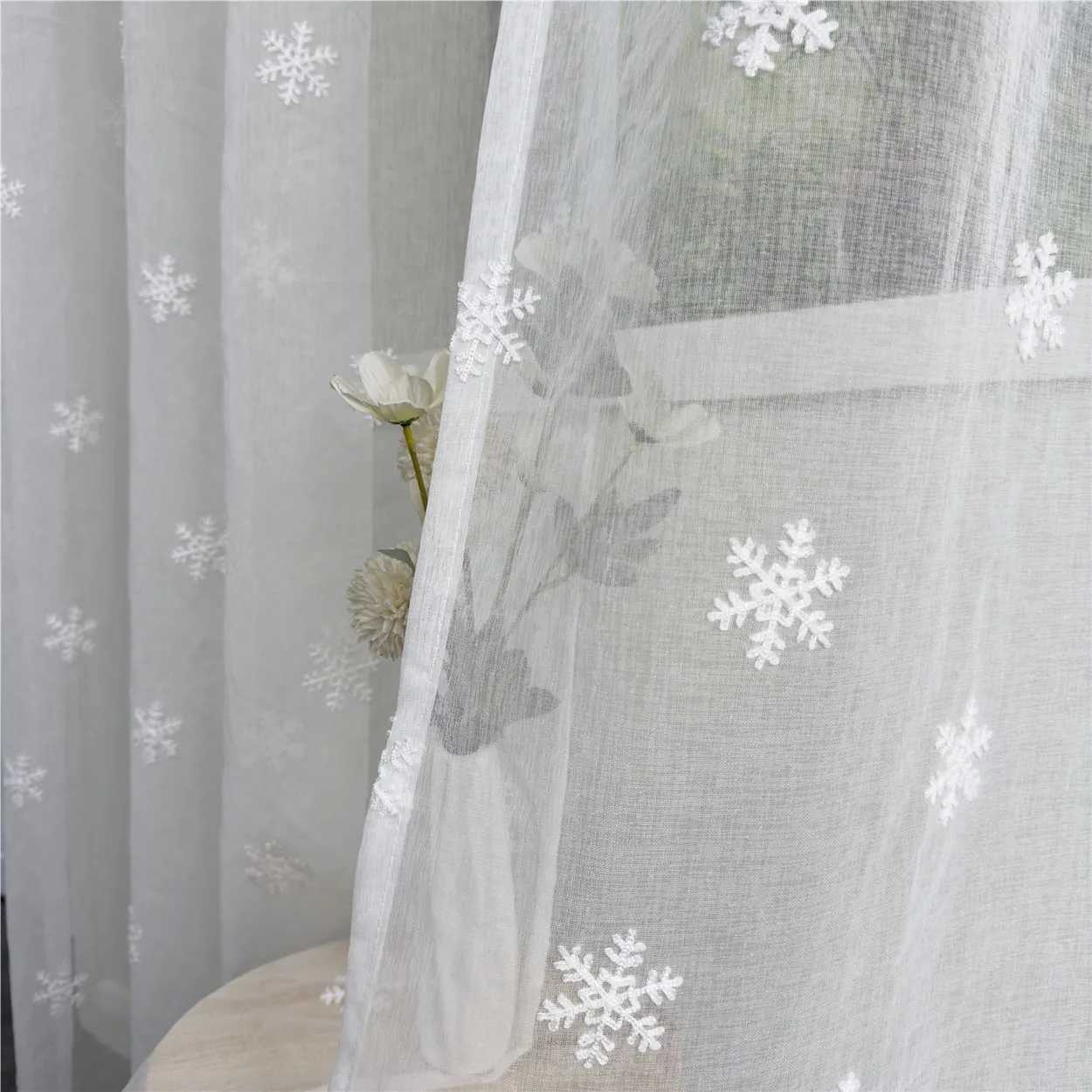 Curtain Christmas Christmas Home Decor White Romantic Snowflake Embroidery Tulle Curtain Imitation Linen Elegant Curtain For Living Room Bedroom Y2511