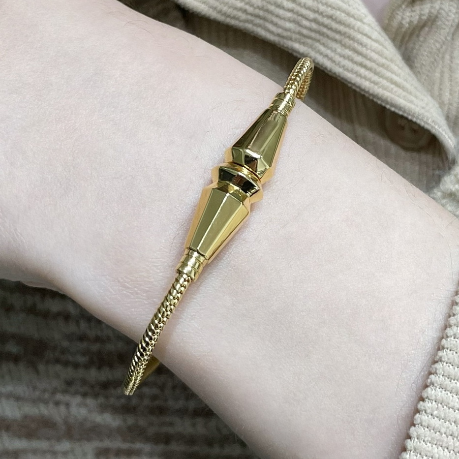 ADITA Designer Jack bracelet sizes 16 17CM for women men couples bracelets Gold plating stainless steel never fade top quality 011