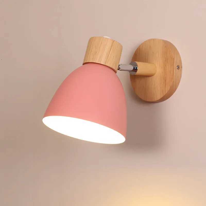 1pcs Wooden Nordic Wall Lamp with Modern Wall Sconce for Bedroom Living Room Home Lighting Steering Head E27 Lamp for Bedroom M251126