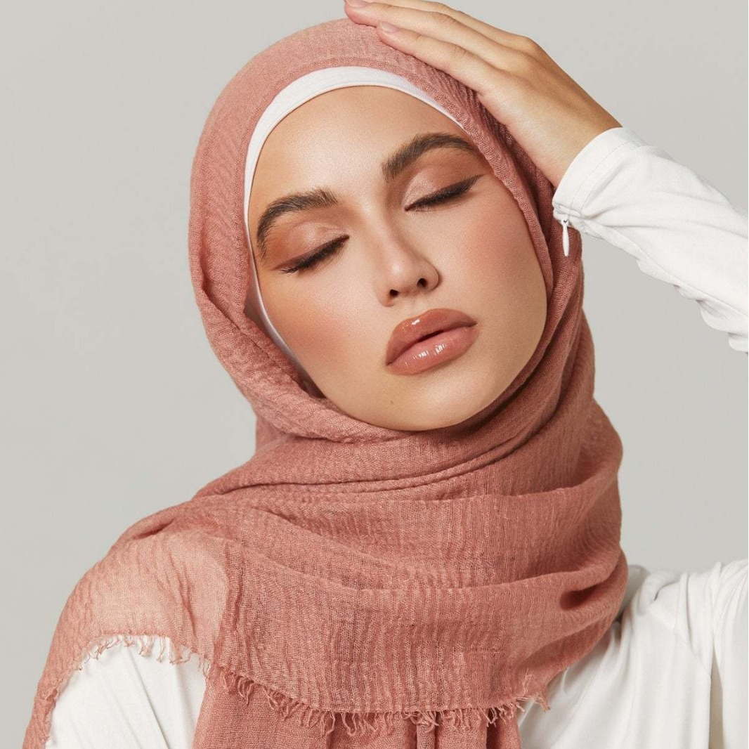 K529 Solid color cotton and linen scarf New style fur headband Crumpled scarf Foreign trade wholesale WJ01