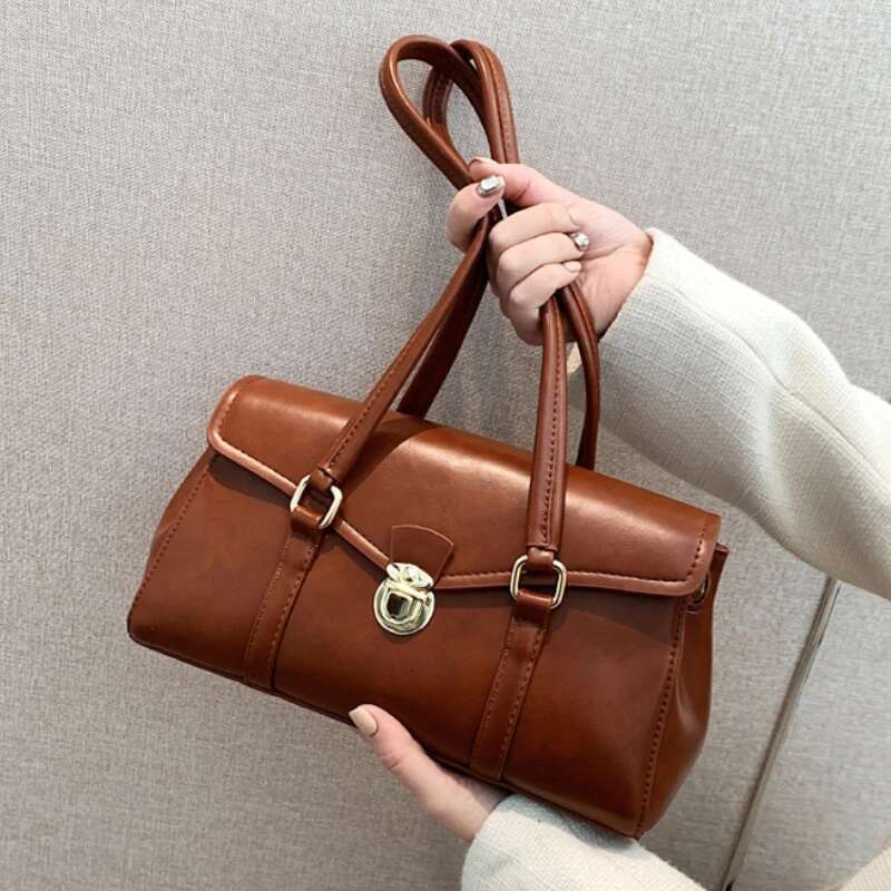 England Style Retro Shoulder Bags High Grade Sense Underarm Tote Vintage Red Ladies Commuter Bag PU Leather Handbag Purse Bag
