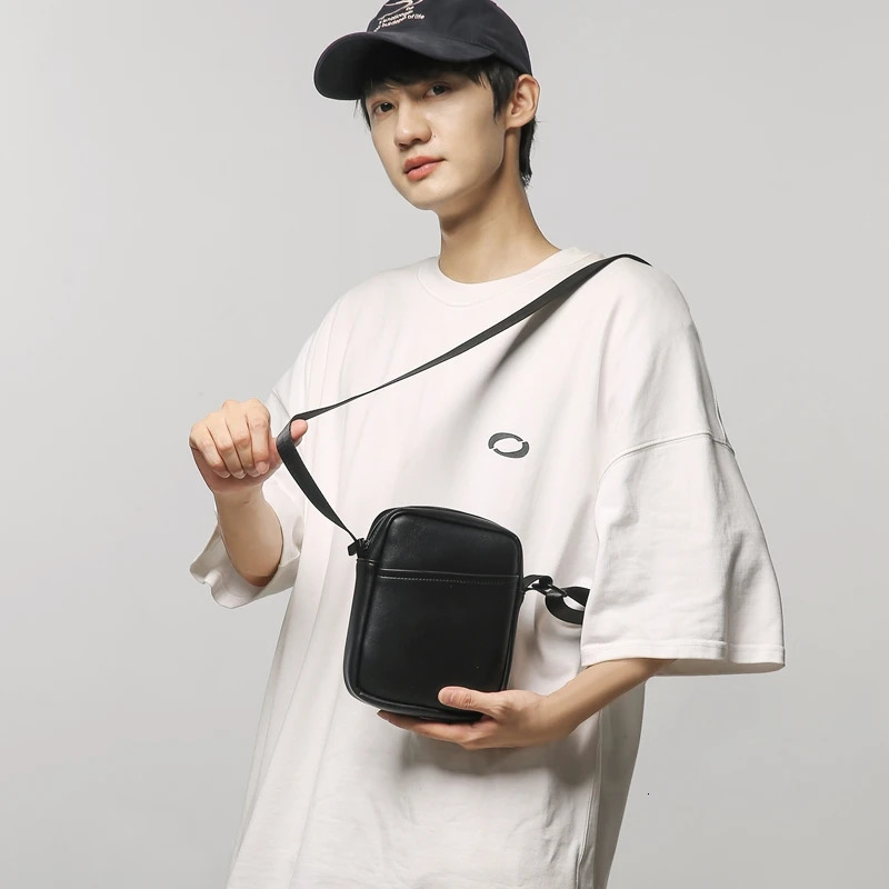 Minimalist Mens Shoulder Bag Fashion Portable Male Small Crossbody Bags Soft PU Leather Messenger Bag for Men Leisure Phone Bag 250425
