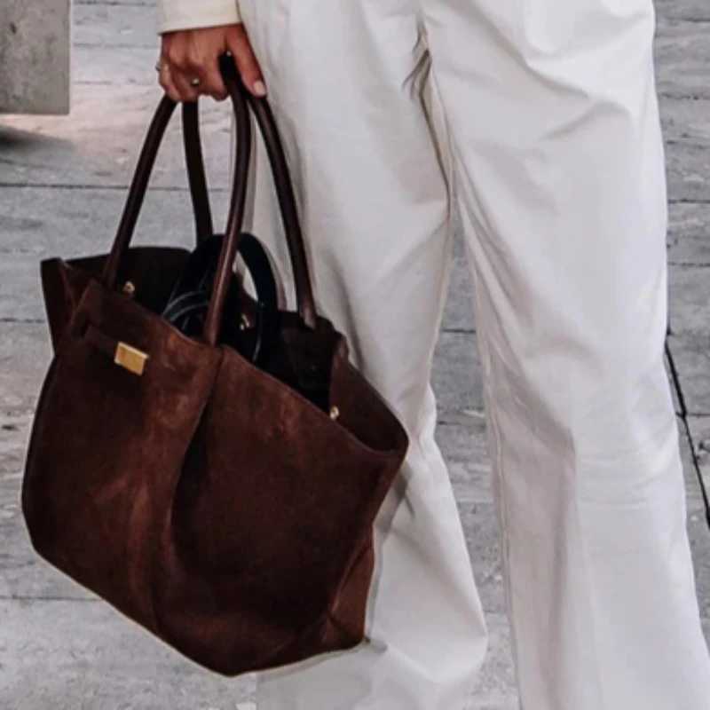 Suede storage bag pet basket waterproof sailor bag travel picnic sports gym dog beach pet tennis home toilet storage bag womens handbag W250425