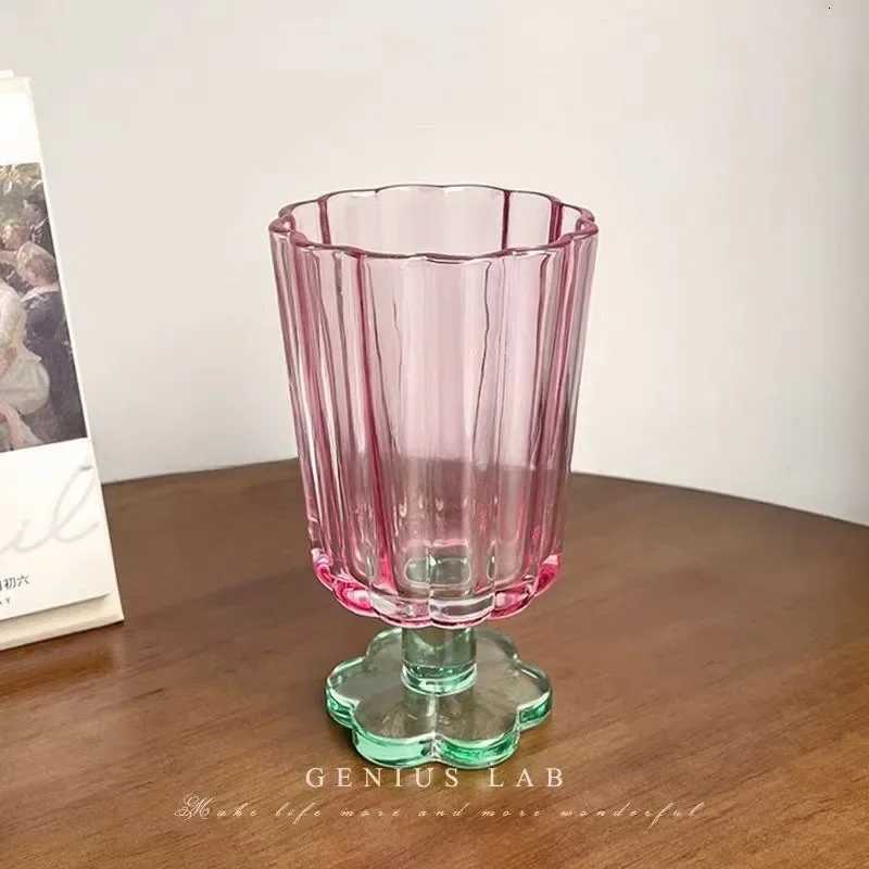 250ml French Style Glass Cup Flower Shaped Wine Glass Cute Boba Tea Drinking Glass Home Bar Drinkware Summer Holiday Gifts C251126
