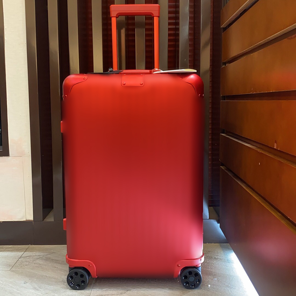 Carry on suitcase Red Luggage Designer luxury Boarding case21inch men TSA customs lock cylinder cabin size box women universal wheel 360