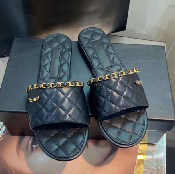 France womens slipper paris Beach slides Flat heel Summer Designer Fashion flops lady sandals women shoes Hotel Bath Ladies leather Sandals Size 35-42