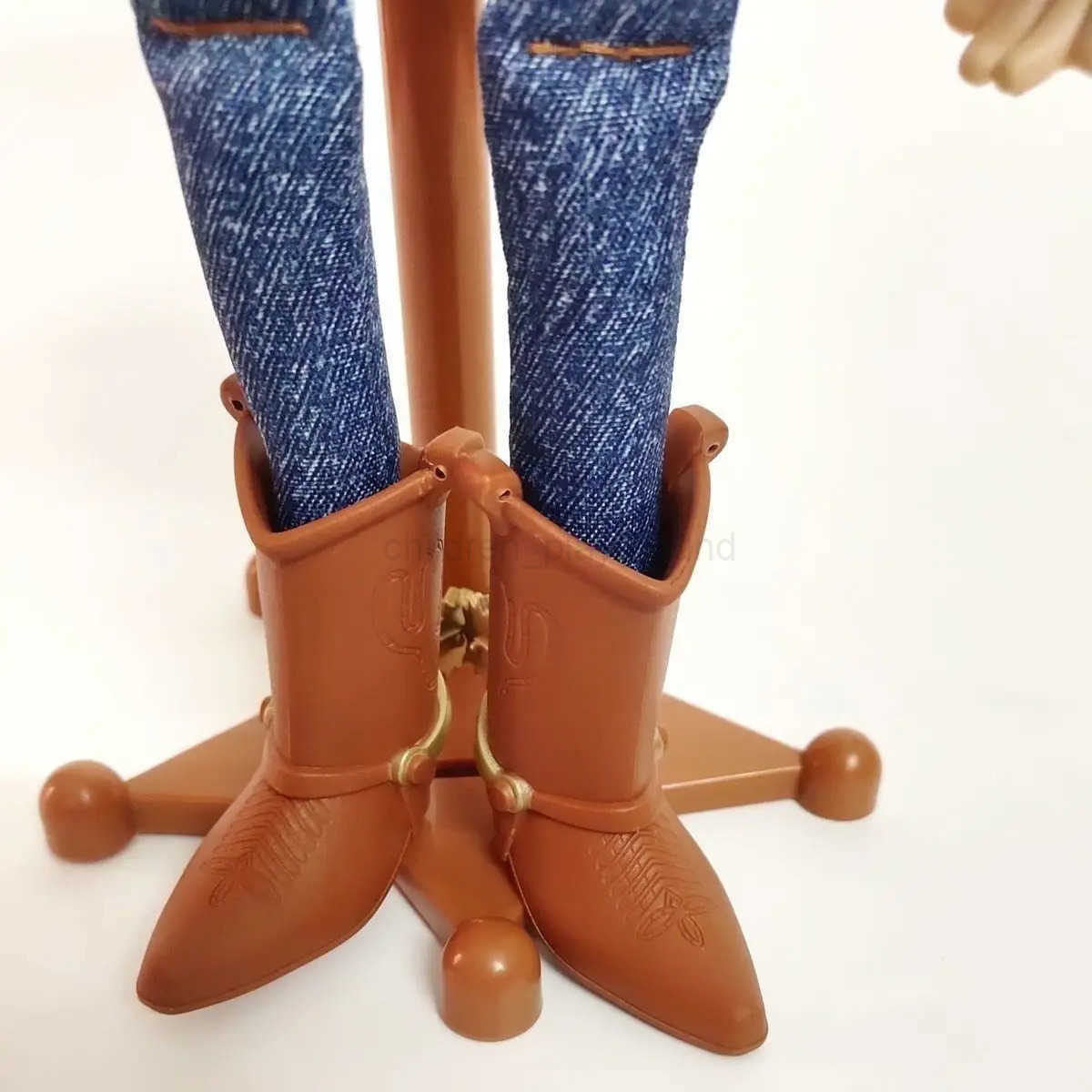 Disney Hot 40cm Pixar Toy Story Woody Action Figures English Movie Sound Character Doll Cloth Cowboy Birthday Gift For Children H251126