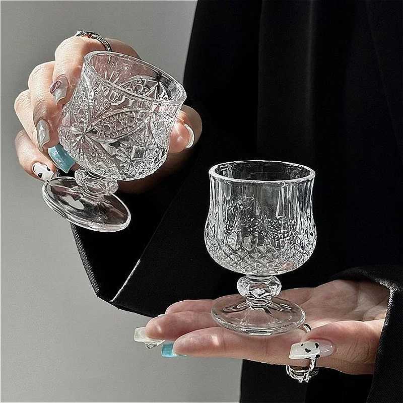 50ml High End Carved Cocktail Glass Retro Glass Cup Red Wine Cup Personzed Sweet Wine Cup Transparent Bar Exquisite Glassware C251126