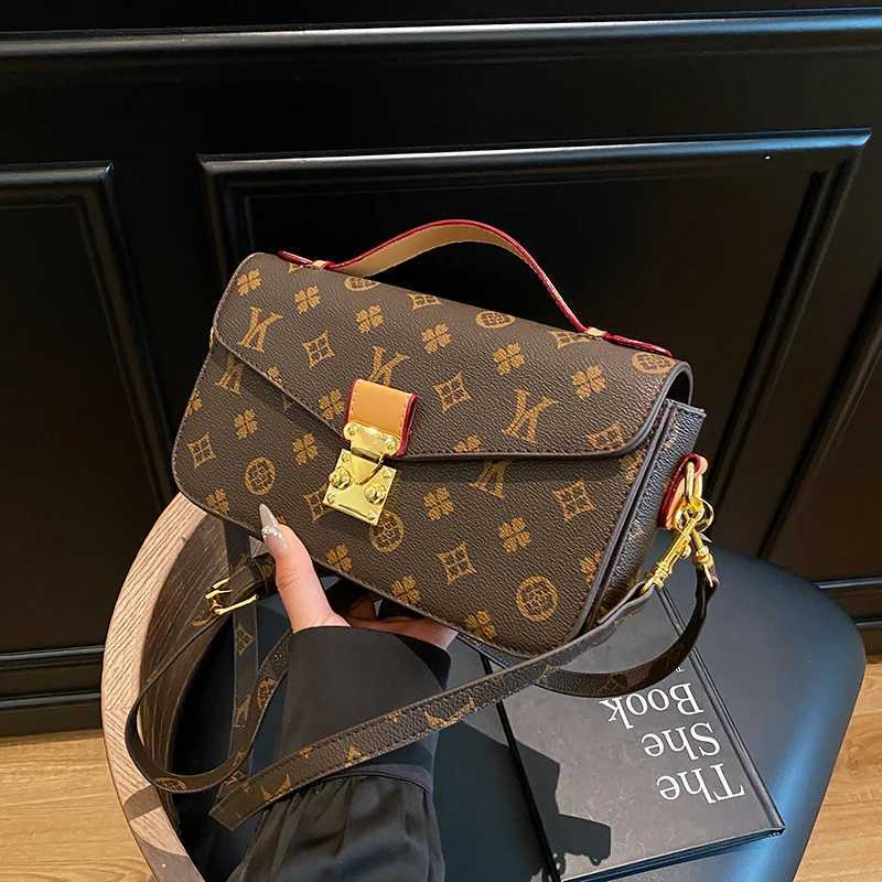 Designer Fiable Shopper Bag With Minimalist Unique Style And Solid Color Ideal For Wen Casual Business Activities Y251125