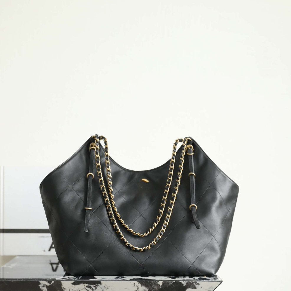 Luxury Tote Designer 25S Shoulder Bag Fashionable Commuting Bag Shopping bag 31cm in Imported original calfskin vacuum 22K vintage gold-plated hardware