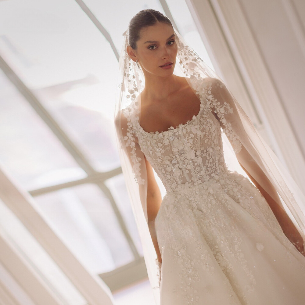 Beading Short Wedding Dress A-Line Off The Shoulder Full Sleeves Lace Appliques Sequined Beads Satin Bride Gowns Vestidos de Novia 03