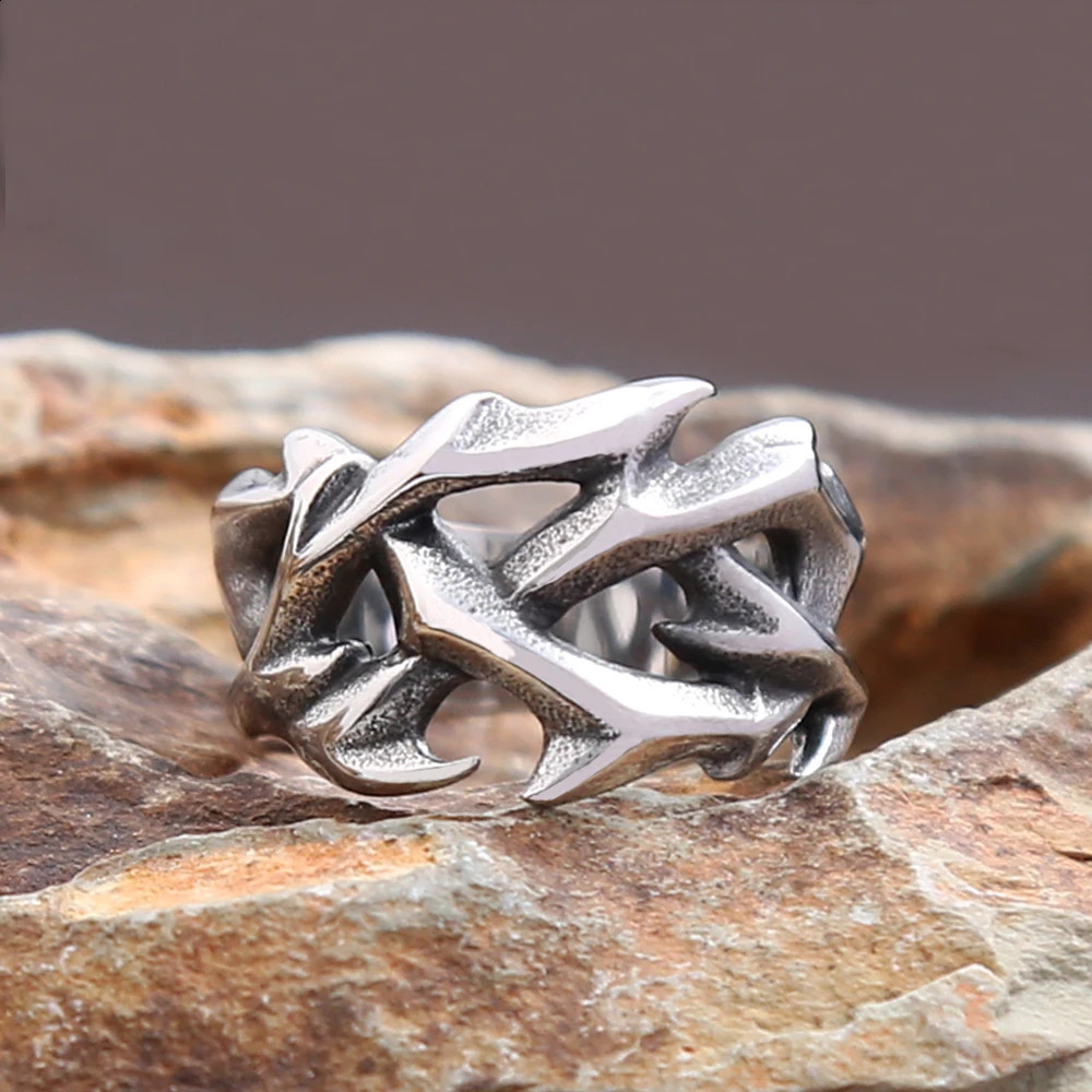 Fashion Vintage Hollow Out n Crown of Thorns Rings For Men Women Stainless Steel Punk Biker Wedding Party Gifts Wholesale 250509