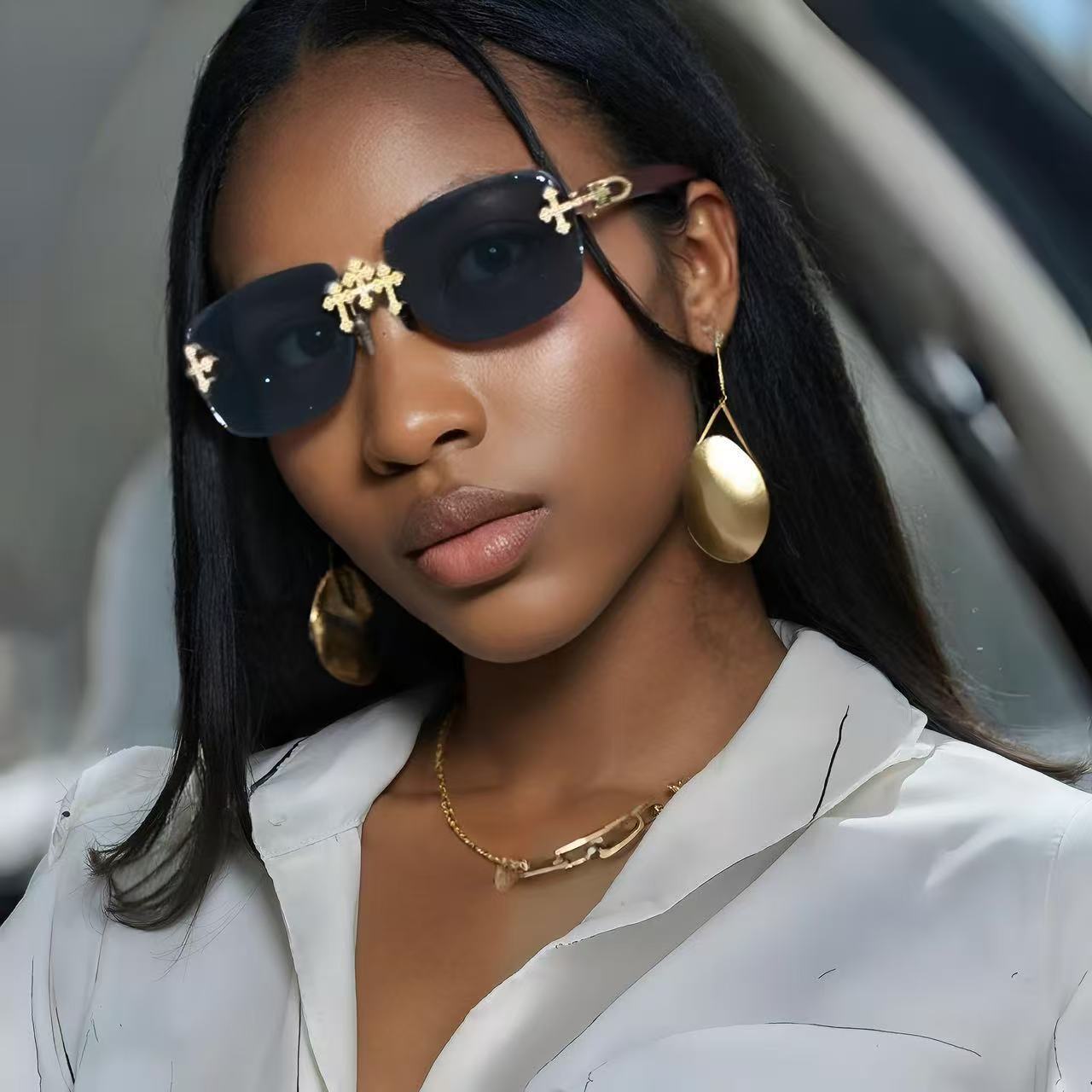 Luxury Brand Designer Jewelry Women's Fashion Rimless Cut Edge Sunglasses Square Frame High-End Sense Lace Trim Diamond-Studded Lens Fashion Simp