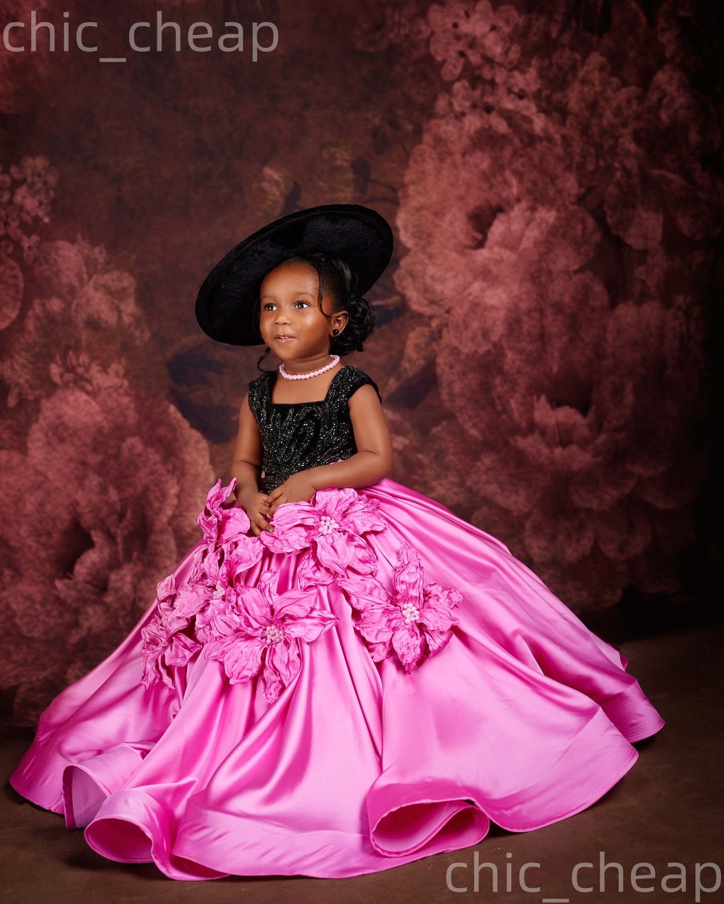 2026 Hot Pink Ball Gown Flower Girl Dresses Square Flowers Satin Little Girl Christmas Peageant Birthday Christening Tutu Dress Gowns ZJ422