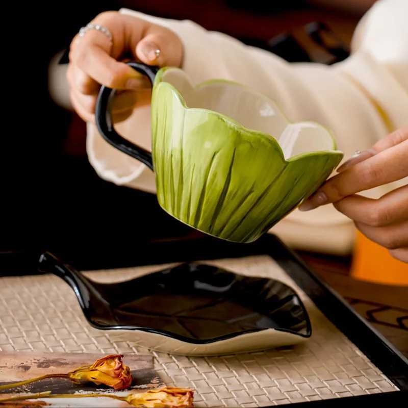 Three-dimensional Tulip Flower Cup Simulated Leaf-shaped Ceramic Coffee Mug Cup and Dish Set Afternoon Tea Accessories C251127