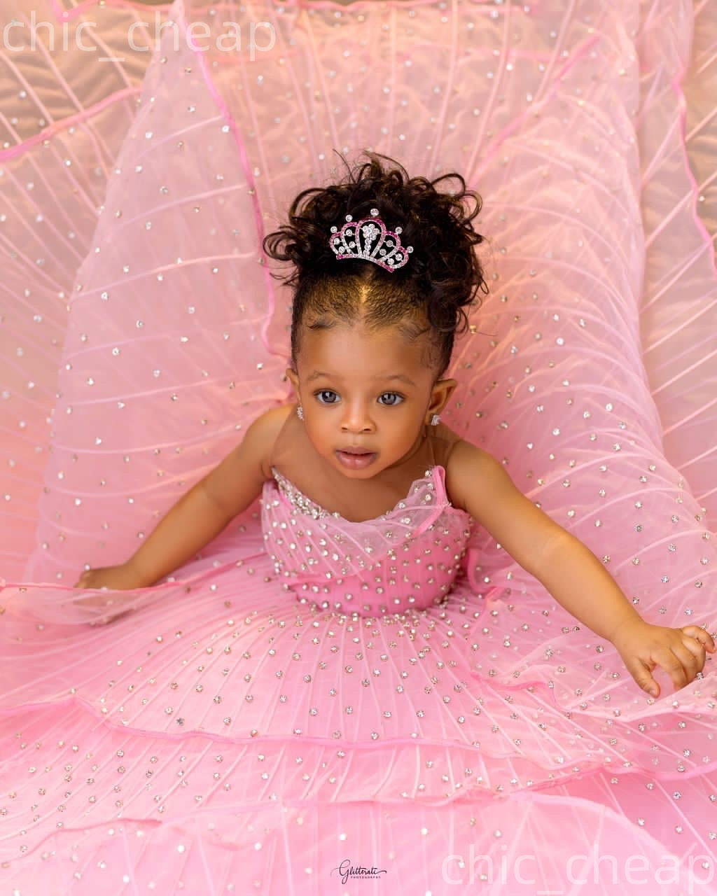 2026 Pink Ball Gown Flower Girl Dresses Sheer Neck Crystals Stylish Little Girl Christmas Peageant Birthday Christening Tutu Dress Gowns ZJ422