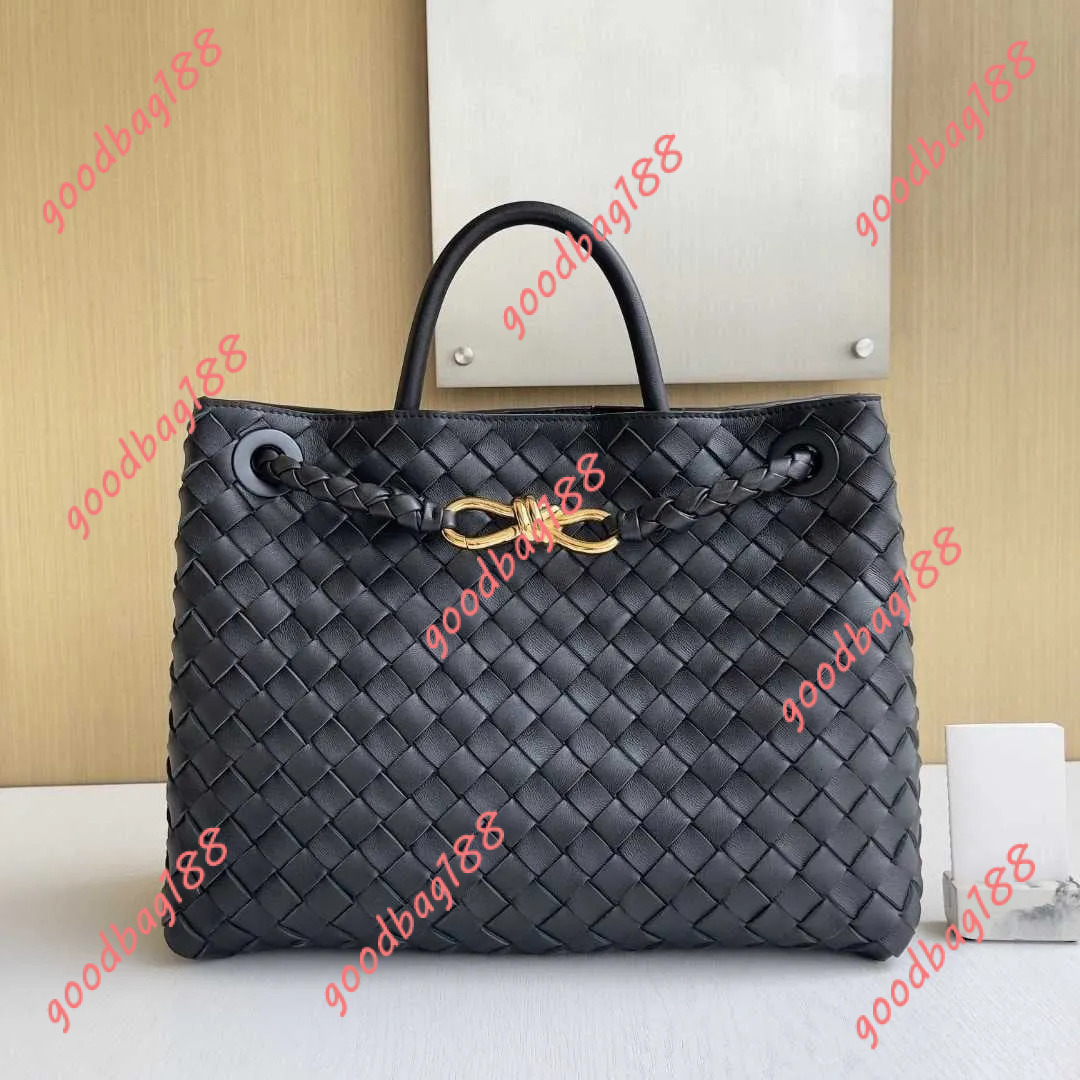 Family 8-line Buckle Andiamo Original Leather Designer New Woven Womens Portable Single Shoulder Crossbody Official Document Tote Bag