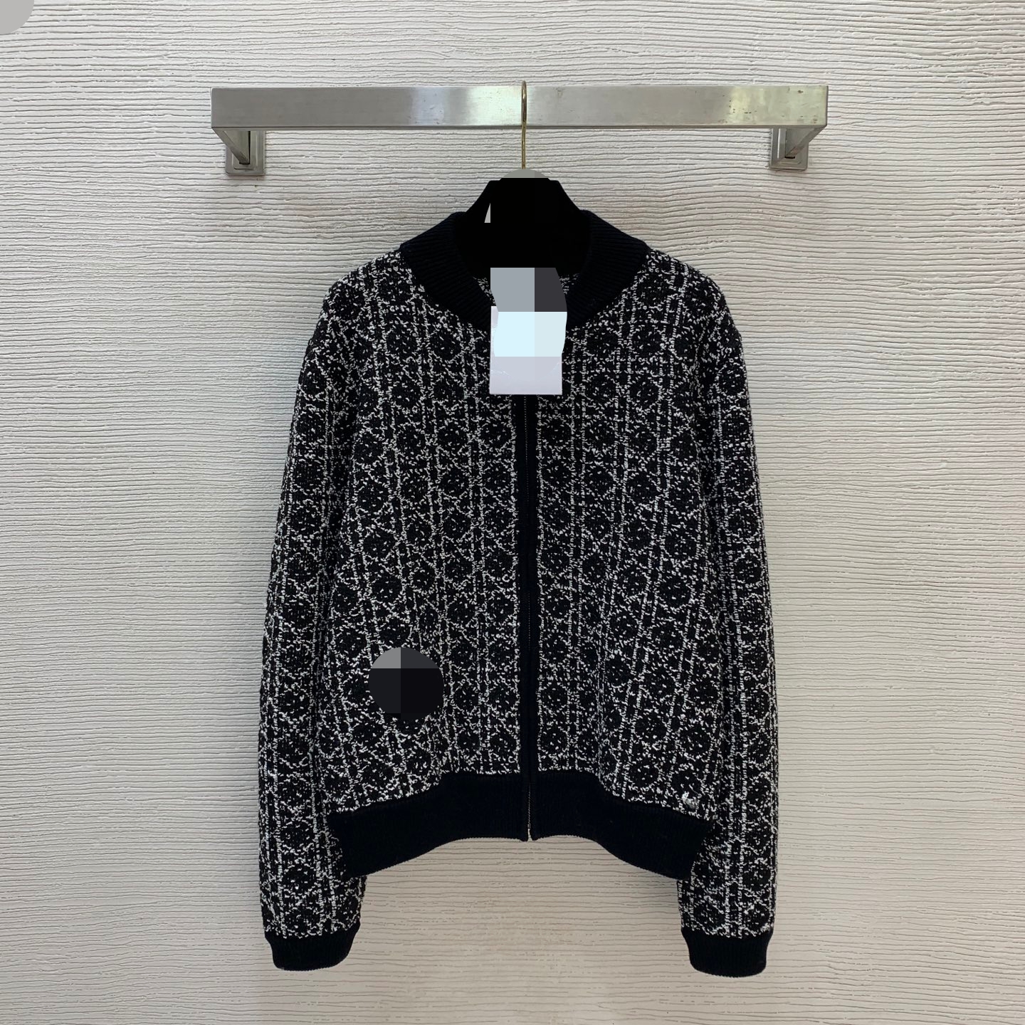 2025 New style checkered knitted fabric, embroidered logo, zipper front, short stand-up collar jacket knitted cardigan coat