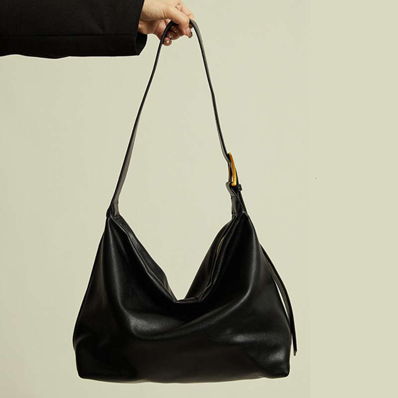 Designer Women's Shoulder Bag Stylish Slouchy Design Adjustable Strap Trendy Minimalist Fashion Daily Carry School and Workplace Elegant Practica
