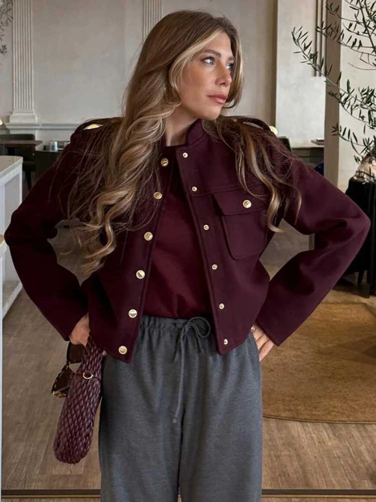 Womens Retro Wine Red Cropped Jacket Stand Collar Long Sleeve Buttoned Epaulettes Patch Pocket Coat Fall Winter New JacketXJ251127