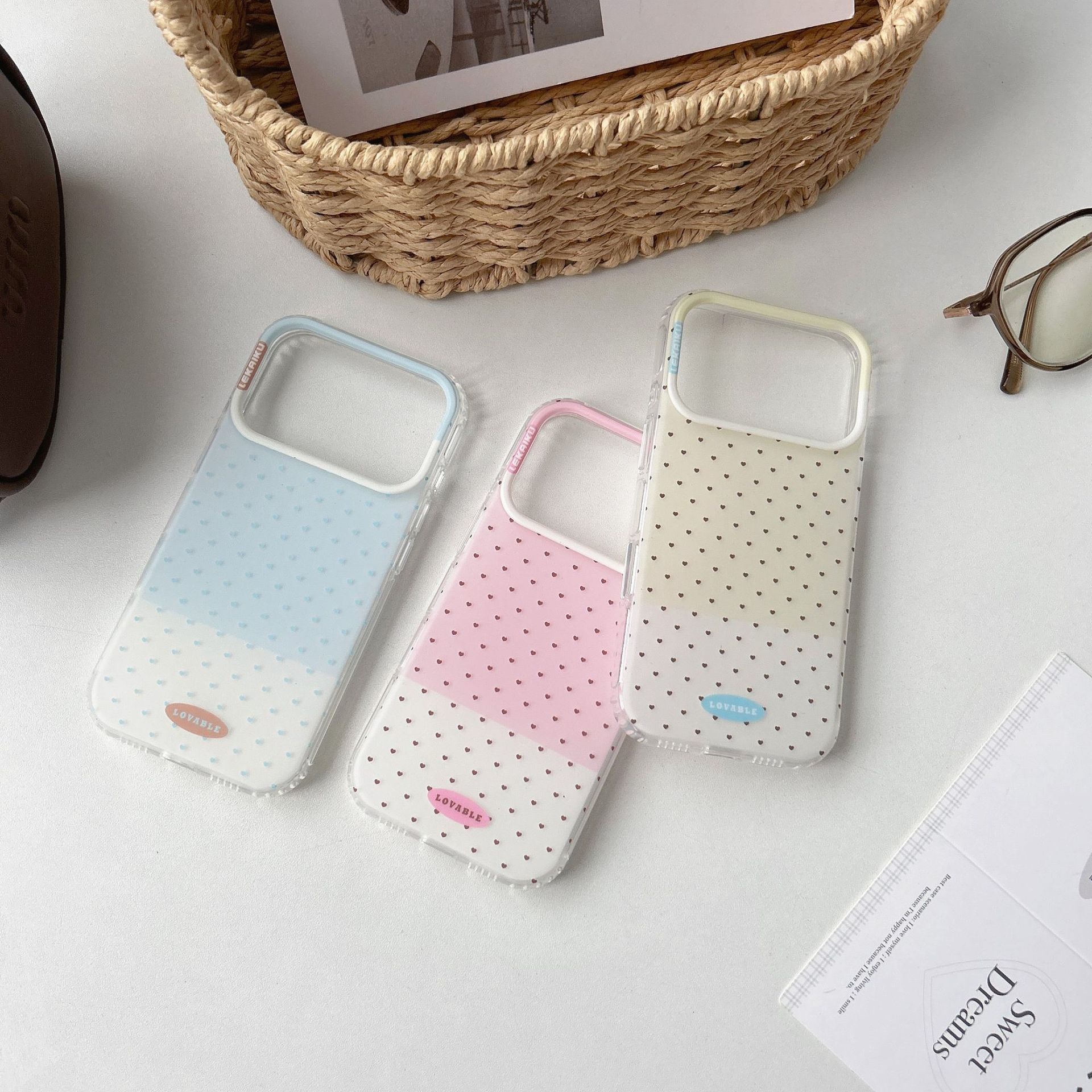 Dopamine Heart Polka Dot iPhone 17 Pro Max Phone Case Compatible Style with Simple Apple 16 Pro 15 Hard