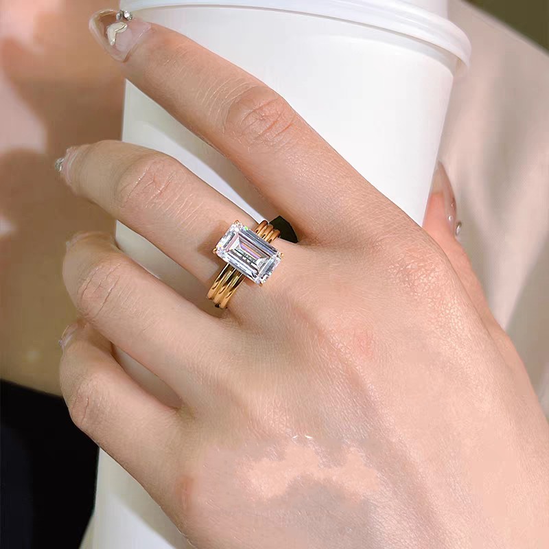2025 Rulalei Brand Top Sell Sparkling Jewelry 100% Sterling Sier Gold Princess Cut White Lab Moissanite Dia Eternity Lady Engagement Band RIng