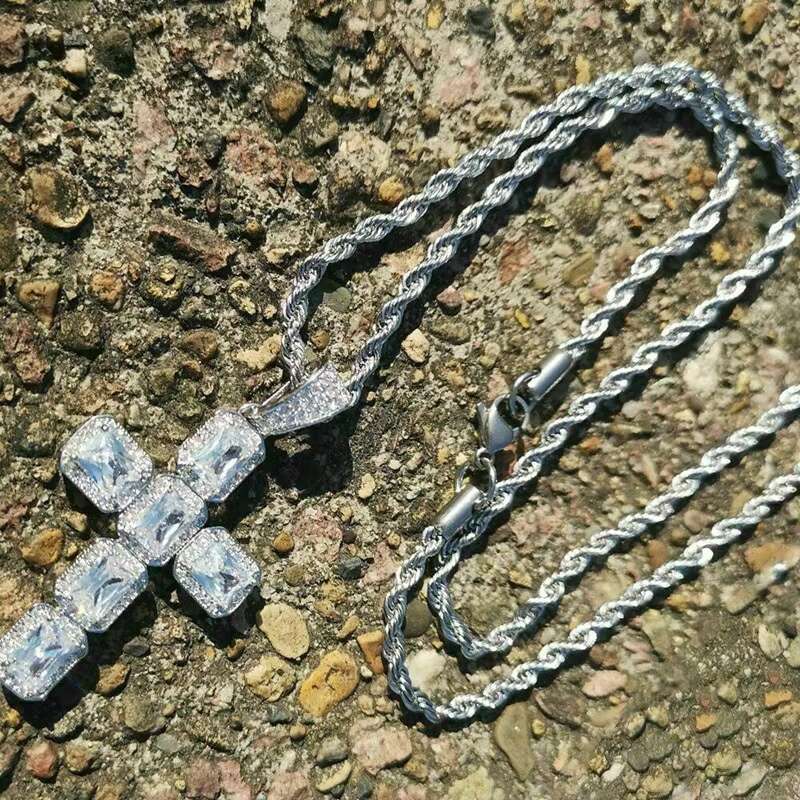 DHcollections Unisex Brass and Copper Cross Pendant Necklace for Party and Halloween