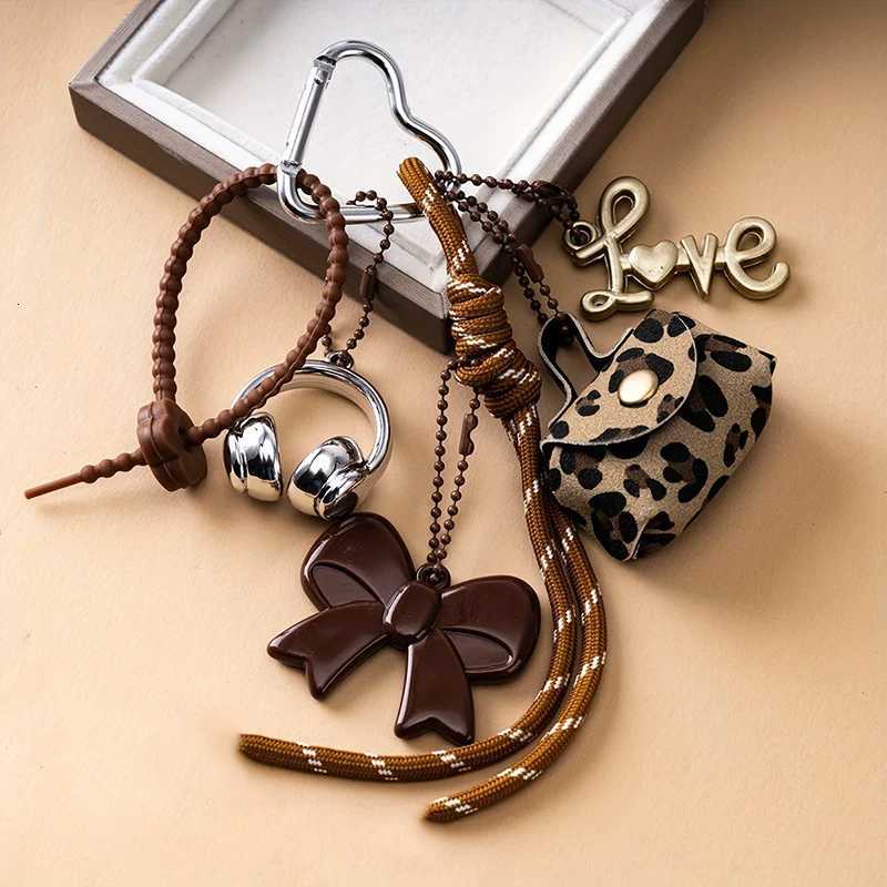 Maillard Braid Rope Pendant Exquisite Cute Leather Pendant Charm With Mini Bow Bag Women Luxury Bag Key Chain Mobile Phone DecorT251127