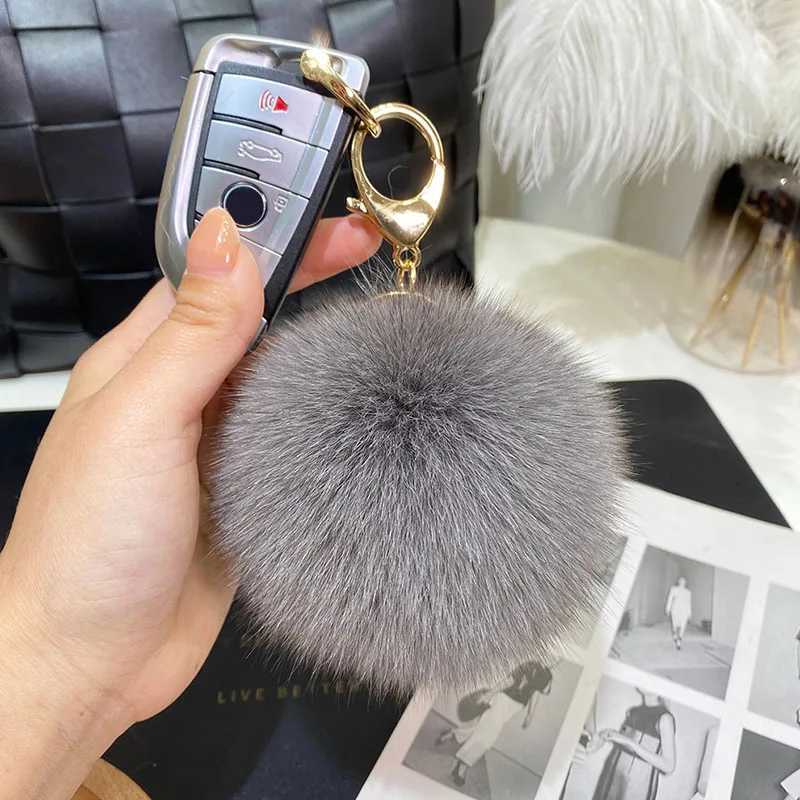 Big 9cm Fluffy Real Fox Fur Ball Pom Poms Natural Fur Pompom Leather Strap Keychain Key Chain Ring Pendant For Women CharmT251127