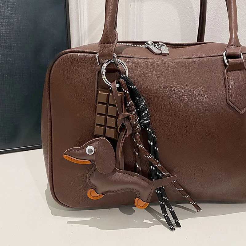 PU Leather Dachshund Bag Pendant Creative Keychain Style Lanyard bag Accessory Key Pendant Car Keyring Charm GiftT251127