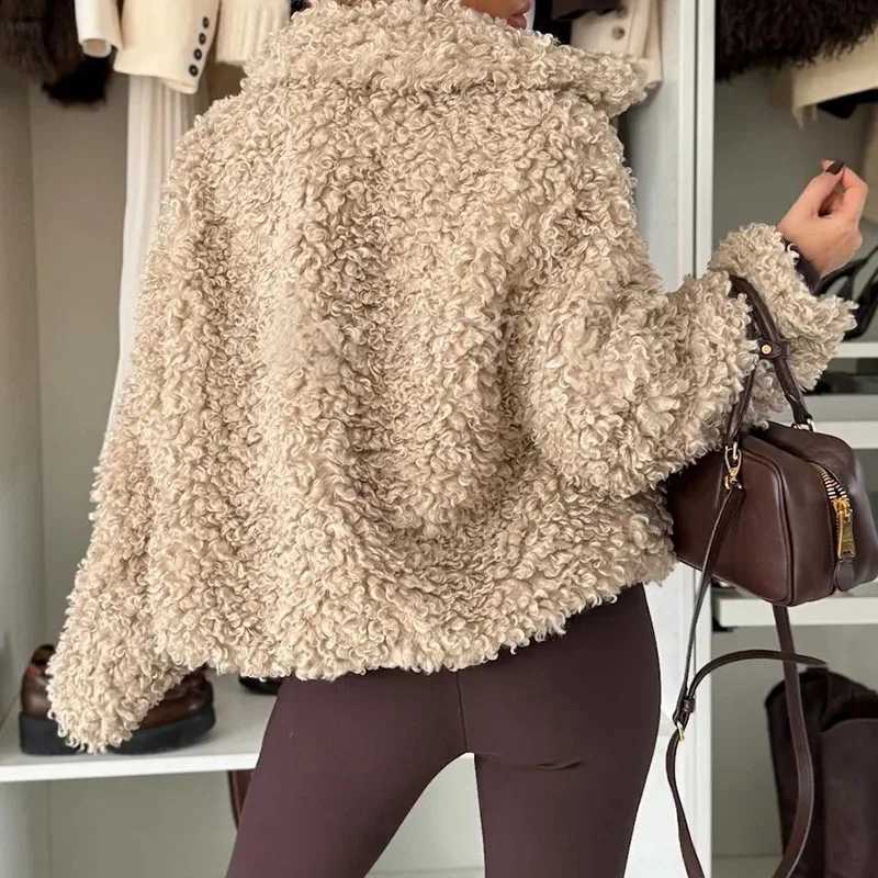 2025 Winter New Womens Lapel Collar Fleece Coat Simple Solid Color Commuter Long Sleeve Jacket Comfortable Warm Loose OuterwearXJ251127