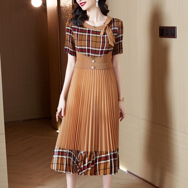 Large size women's Miyake dress summer new style patchwork waist slim temperament medium long style D02308